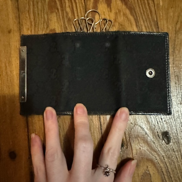 Authentic Gucci W Hook Wallet Canvas X Leather Preloved - Picture 5 of 5